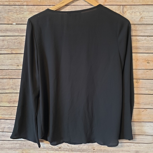GNW Black Long Sleeve Blouse Size Medium - Picture 6 of 7
